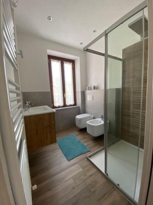 Casa Mirta Appartement Mandello del Lario Buitenkant foto